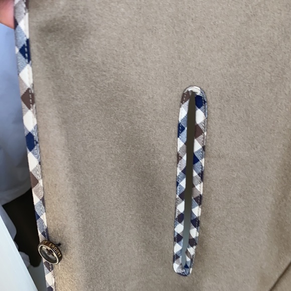 Brooks Brothers Trench Coat - Picture 10 of 16